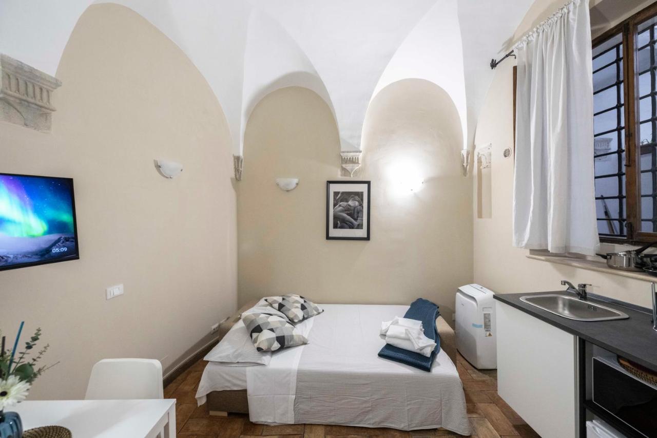 Studio Delle Grotte - Campo De' Fiori Rome Buitenkant foto